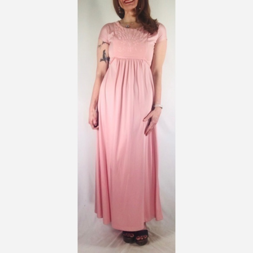 70’s Vintage ‘Vicky Vaughn’ Pale Pink Empire Waist Maxi Dress
